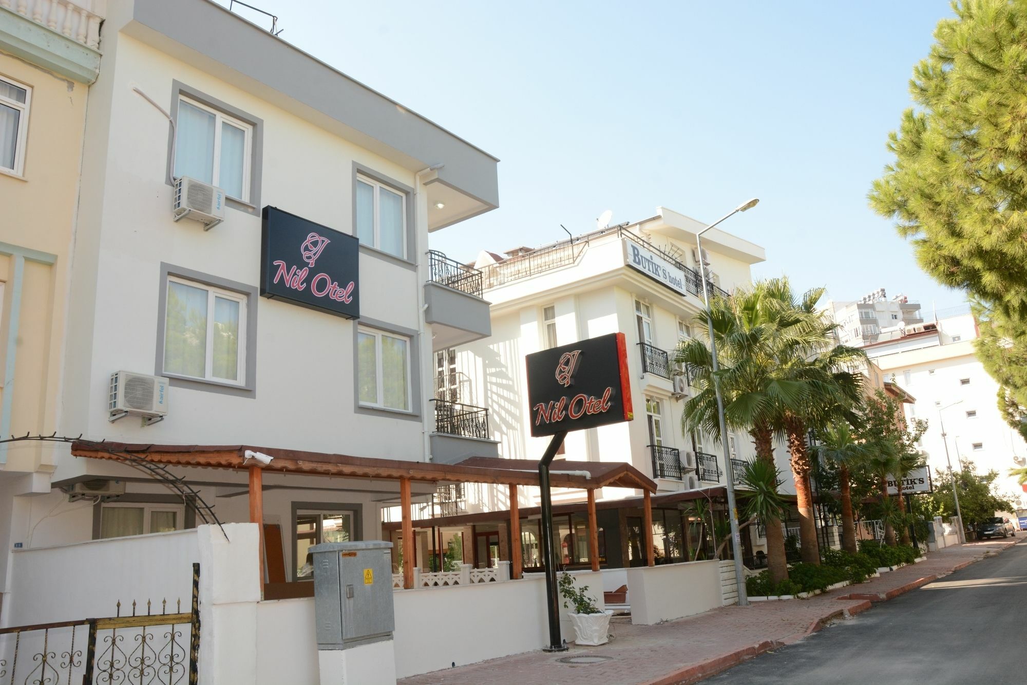 Derin Suit Otel 安塔利亚 外观 照片